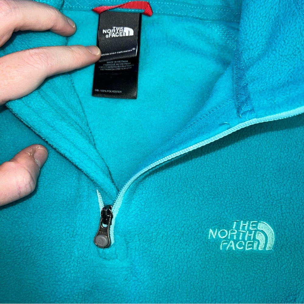 The North Face: Blue Zip Jacket Pullover. Size Small. - Picture 8 of 12